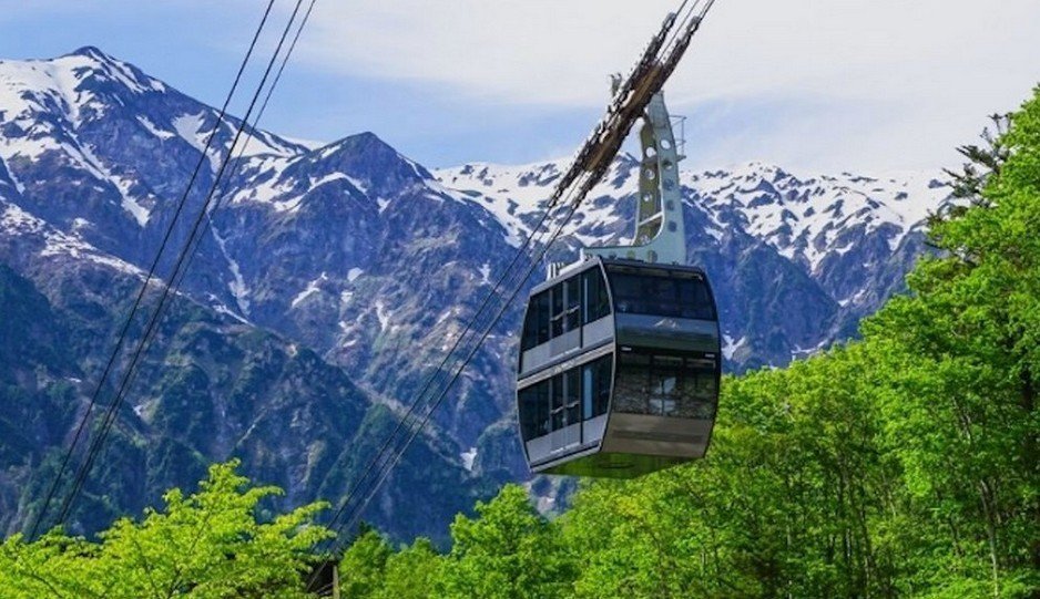 Cáp treo 2 tầng Shinhotaka Ropeway băng qua dãy Alps Bắc phủ tuyết trắng