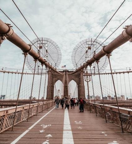 Cầu Brooklyn Bridge lịch sử nối liền 2 bờ sông East River